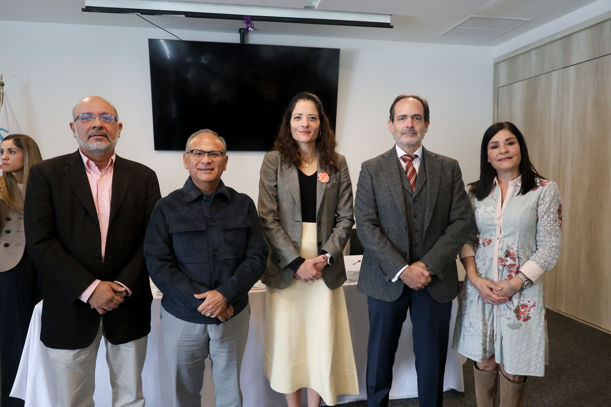 Firma de Convenio de Colaboración de la Secretaría de Trabajo y el IJC 2025 - 01/13/2026 - foto 2