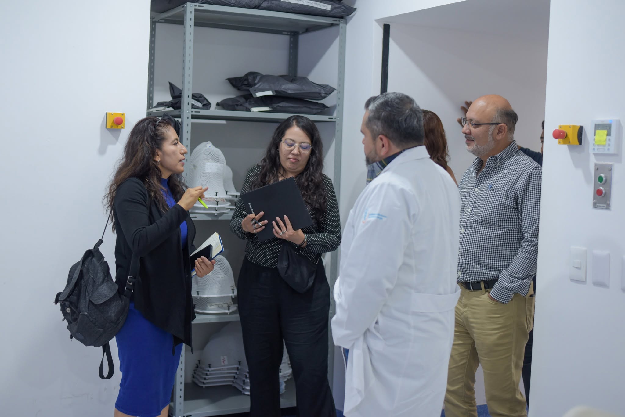 IJC comparte su modelo de atención oncológica con personal de la Dirección General de Modernización del Sector Salud - 05/22/2026 - foto 2