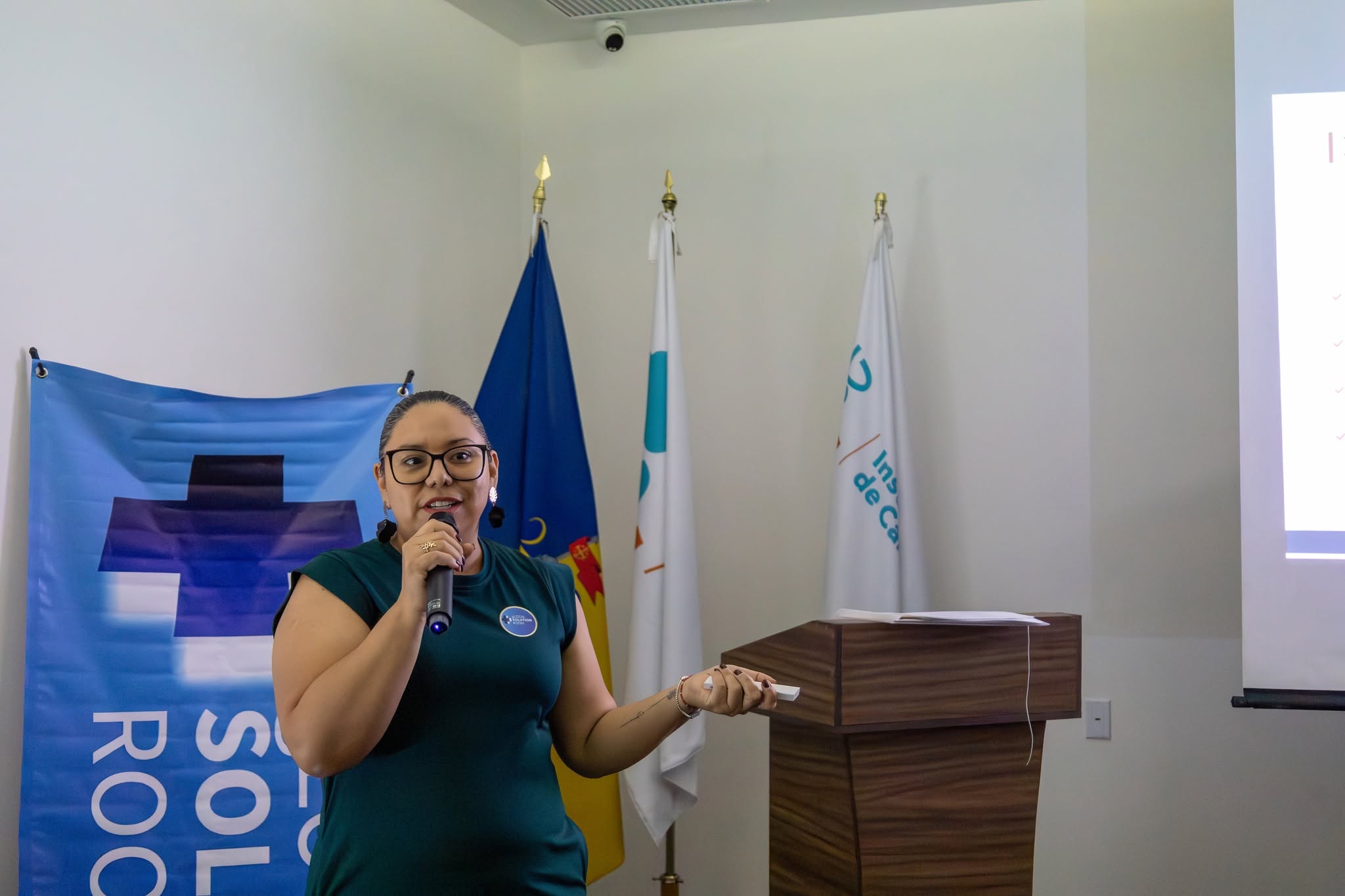 Actualización en enfermería fortalece la práctica clínica basada en evidencia en el IJC - 04/06/26 - foto 5