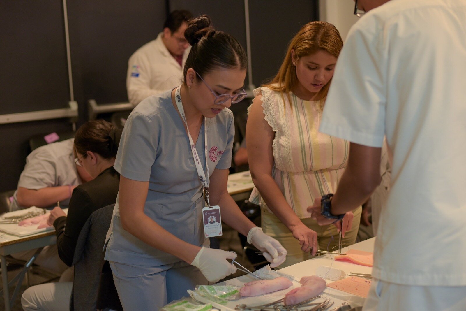 Capacitación en Microcirugía para el personal de Enfermería 2025 - foto 1