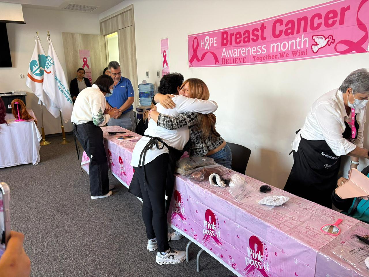 Donación de Pelucas 2025 - 04/Dic/2025 - foto 3